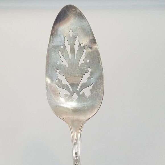 Wm A Rogers A1 Plus Pierced Pie Server Oneida 1936 Meadowbrook Silverplate - Picture 2 of 9